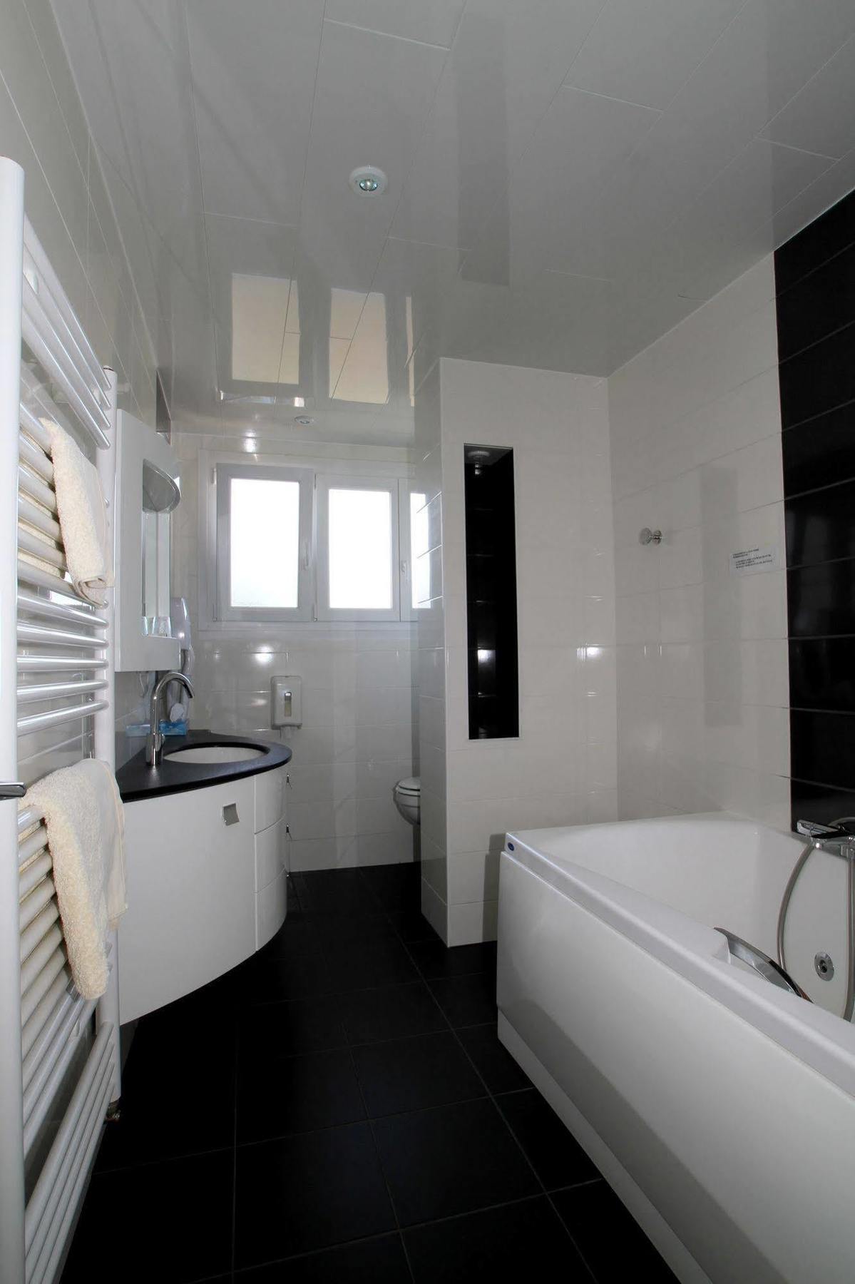 Logis Hotel Restaurant Spa Beau Site Luxeuil-les-Bains Exterior photo